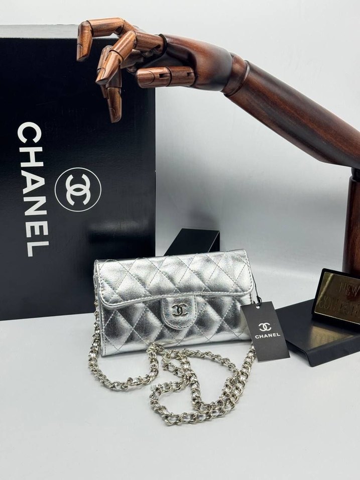 Zincir Detaylı Altın Rengi Deri Kadın Çanta - Görsel 2