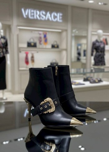 Versace Siyah Deri Stiletto Topuklu Bot - Görsel 3