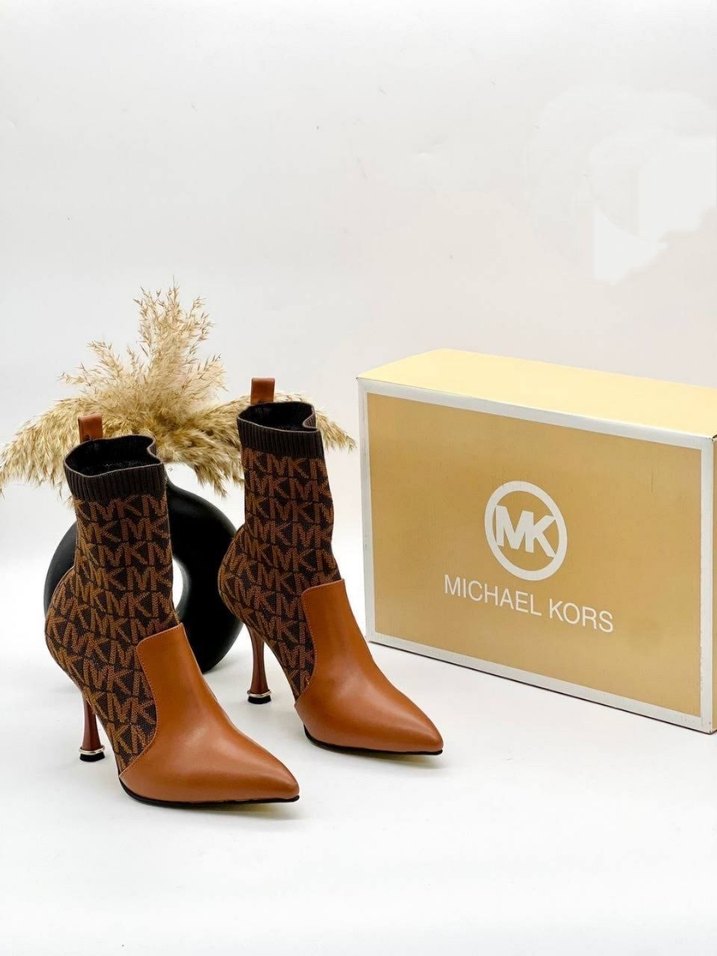 Michael Kors Kadın Örgü Detaylı Topuklu Bot - Görsel 2