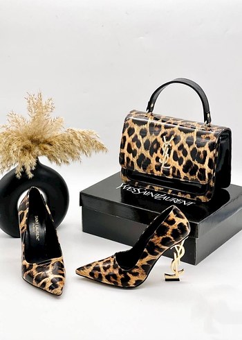 Siyah Parlak Tokalı Stiletto Topuklu Kadın Ayakkabı - Görsel 4