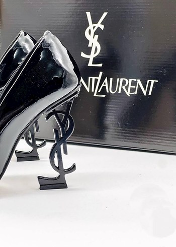 Yves Saint Laurent diğer