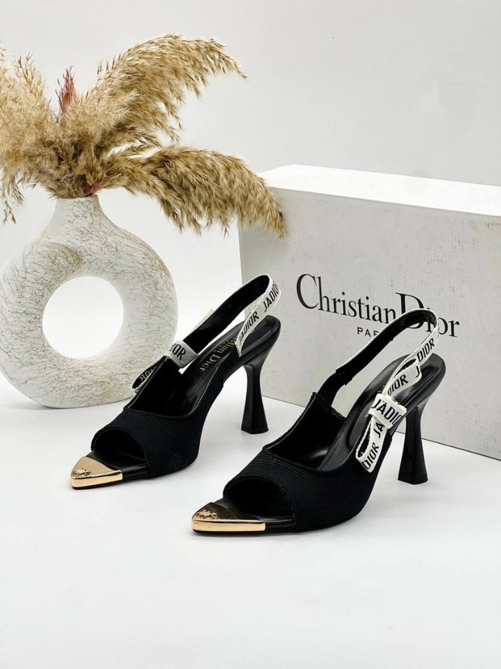 Dior Yeni Sezon - Premium Şıklık  - Görsel 5