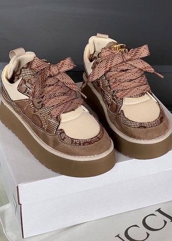 Pembe spor ayakabı - Görsel 10