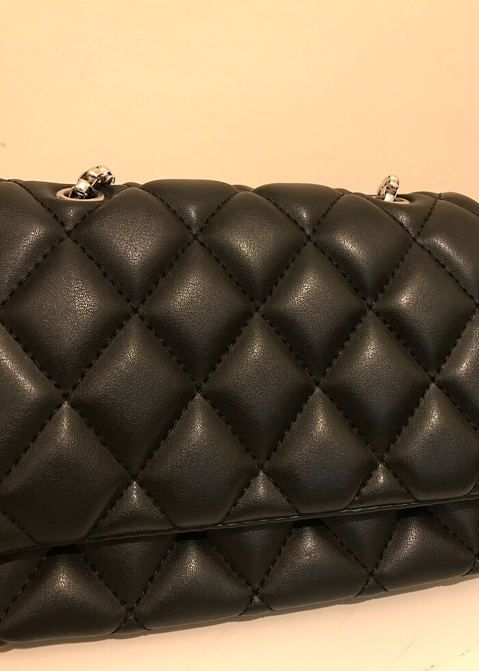 Siyah kol çantası - Görsel 2