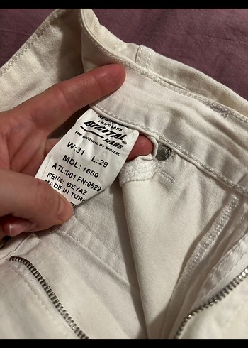 Kadın Beyaz Midi Boy Kot Pantolon - Görsel 4