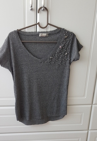 ince rahat kesim gri t-shirt