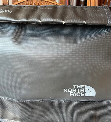 Beden Orijinal The North Face Messenger Bag Laptop Çantası