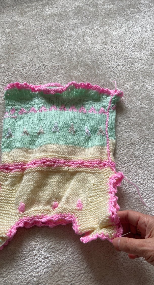 Kız Çocuk Çok Renkli Nakışlı Örgü Yelek - Görsel 5