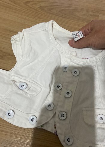 Kızlar için Beyaz Düğmeli Pamuklu Yelek - Görsel 4