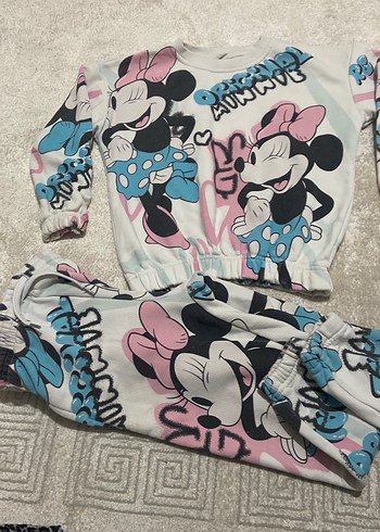 Kız Çocuk Baskılı Rahat Takım - Görsel 2