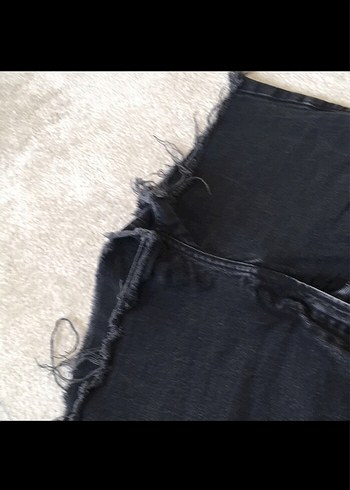 Kadın Siyah Yırtık Mini Kot Şort - Görsel 8