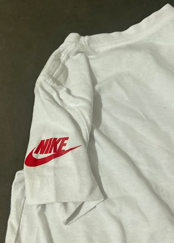 Nike Beyaz Erkek Çocuk Kısa Kollu Tişört - Görsel 6