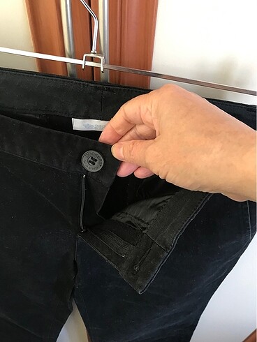 40 Beden siyah Renk Pantolon güzel sorunsuz