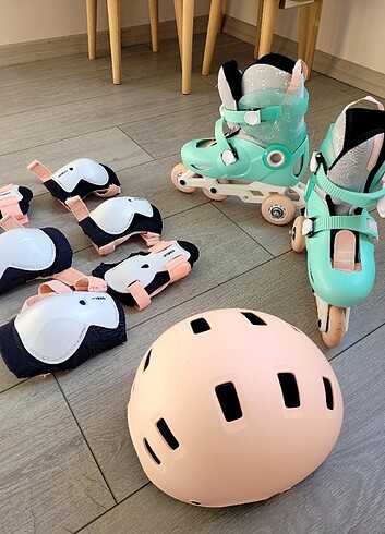 Decathlon paten ve ekipmanları yepyenidir