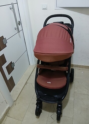 Joie Joie bebek arabası 