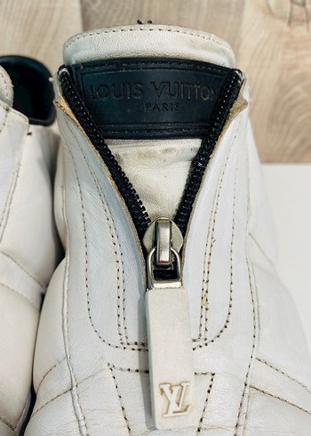 Orijinal Louis Vuitton beyaz sneaker - Görsel 3