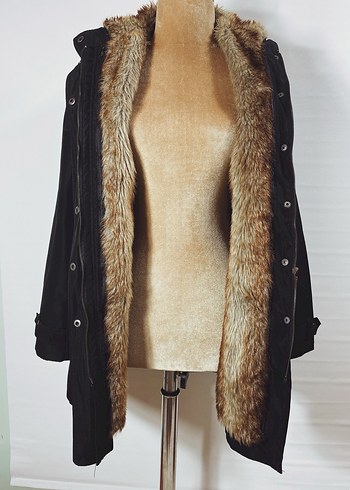 Kore den sıfır orijinal harika bir uzun mont - Görsel 12