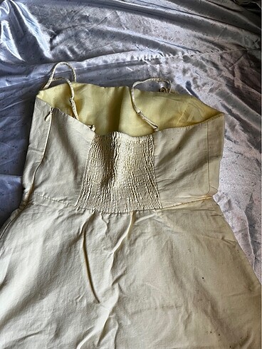 xs Beden sarı Renk ZARA BUTTER YELLOW İÇİ ŞORTLU ELBİSE