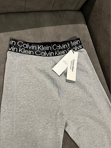 Calvin klein tayt