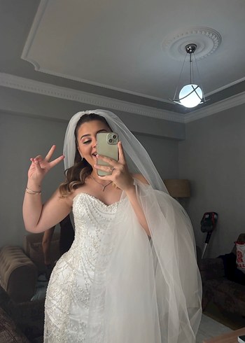 38 Beden beyaz Renk Straplez balık model gelinlik