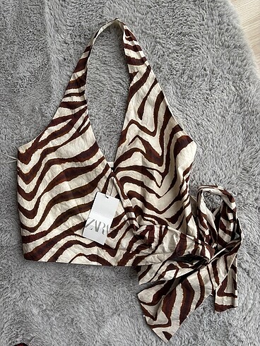 m Beden çeşitli Renk Zara zebra desenli halter yaka bluz
