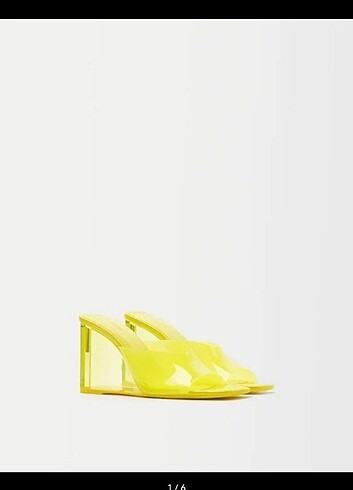 bershka metakrilat dolgu topuk sandalet 