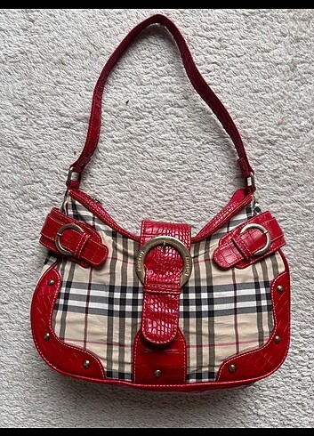 vintage y2k burberry kırmızı deri çanta