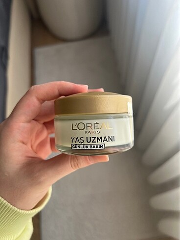 loreal paris yaş uzmanı 40+ günlük bakım