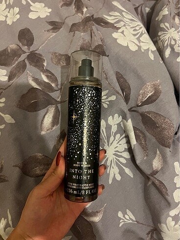 Bath & Body Works Bath and Body Works into the night vücut spreyi