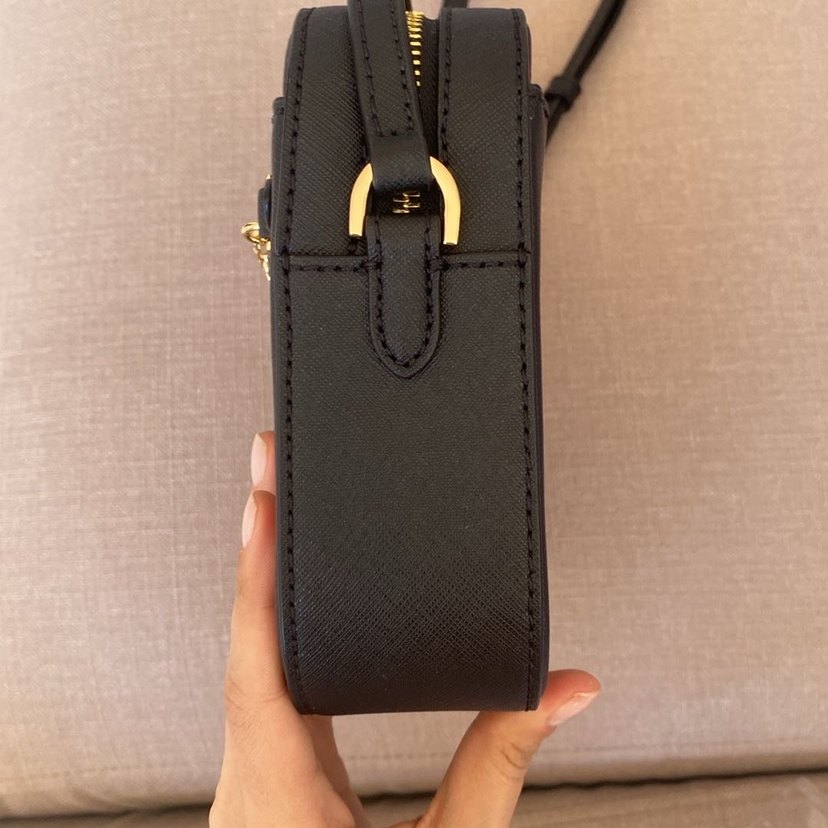 Michael Kors Zincir Detaylı Siyah Çapraz Çanta - Görsel 2