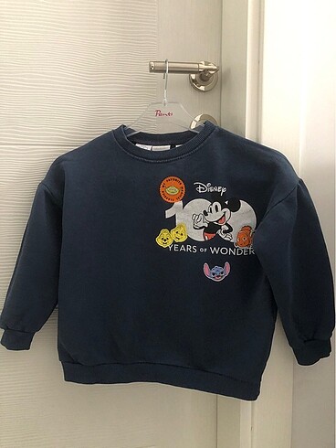 Zara sweat