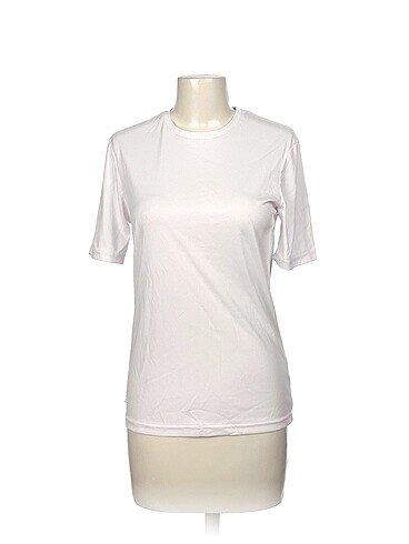 Diğer T-shirt %70 İndirimli.