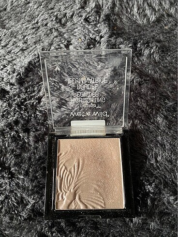 Wet n wild Wet n wild aydınlatıcı