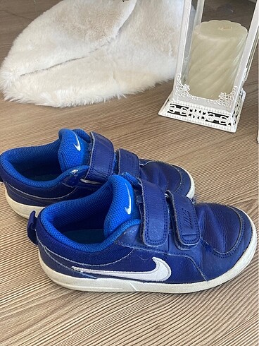 30 Beden Spor ayakkabı Nike