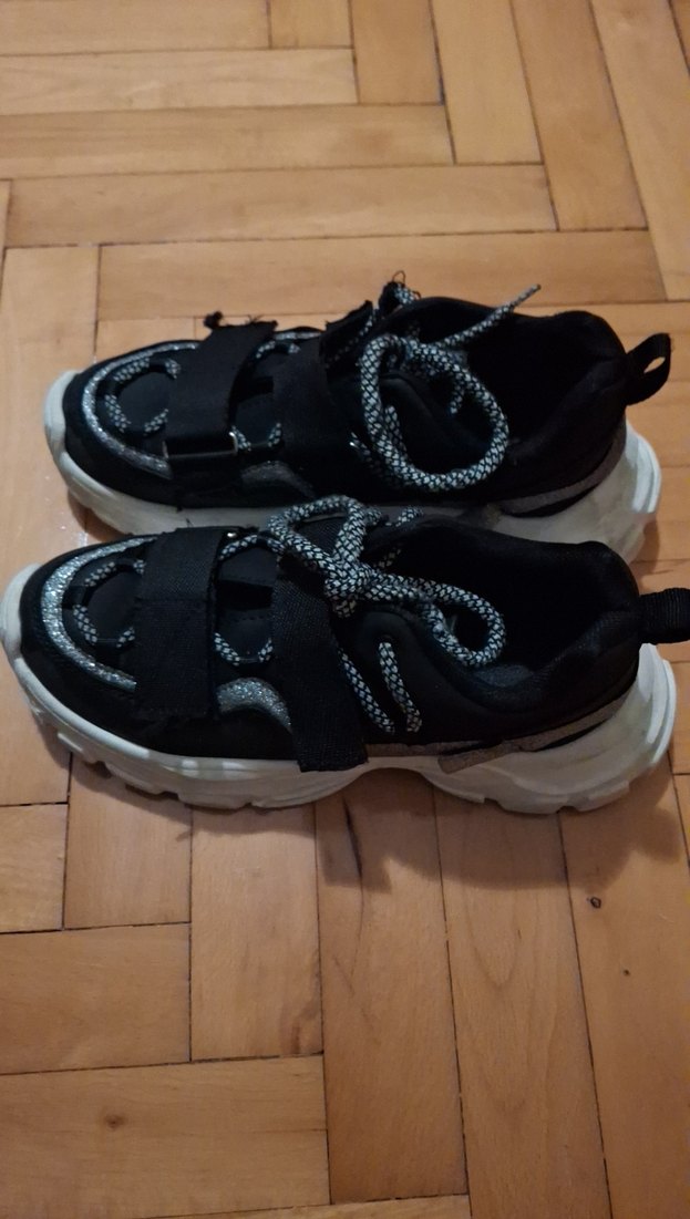 Yılan Desenli Siyah Gri Kadın Spor Ayakkabı - Görsel 2