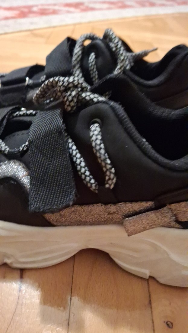 Yılan Desenli Siyah Gri Kadın Spor Ayakkabı - Görsel 3