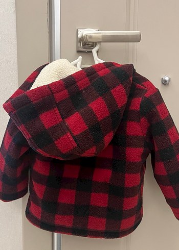 Kareli Kırmızı Düğmeli Erkek Çocuk Kaban - Görsel 4