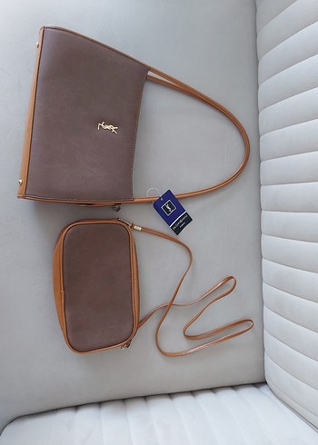 Yves Saint Laurent Canta Seti
