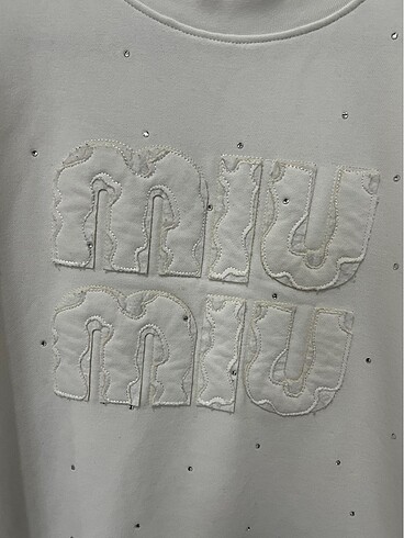 l Beden Miu miu sweat