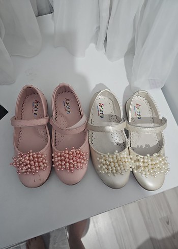 Beyaz İnci Detaylı Kız Babet - Görsel 4