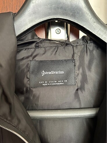 Stradivarius Stradivarius mont