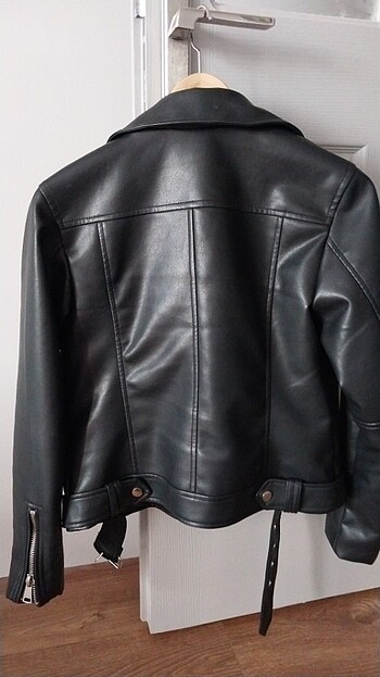 36 Beden STRADIVARIUS