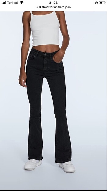 stradivarius paçası yırtmaçlı flare jean