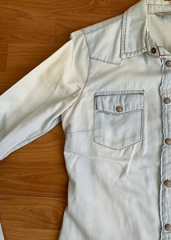 s Beden Açık Mavi Kadın Denim Gömlek