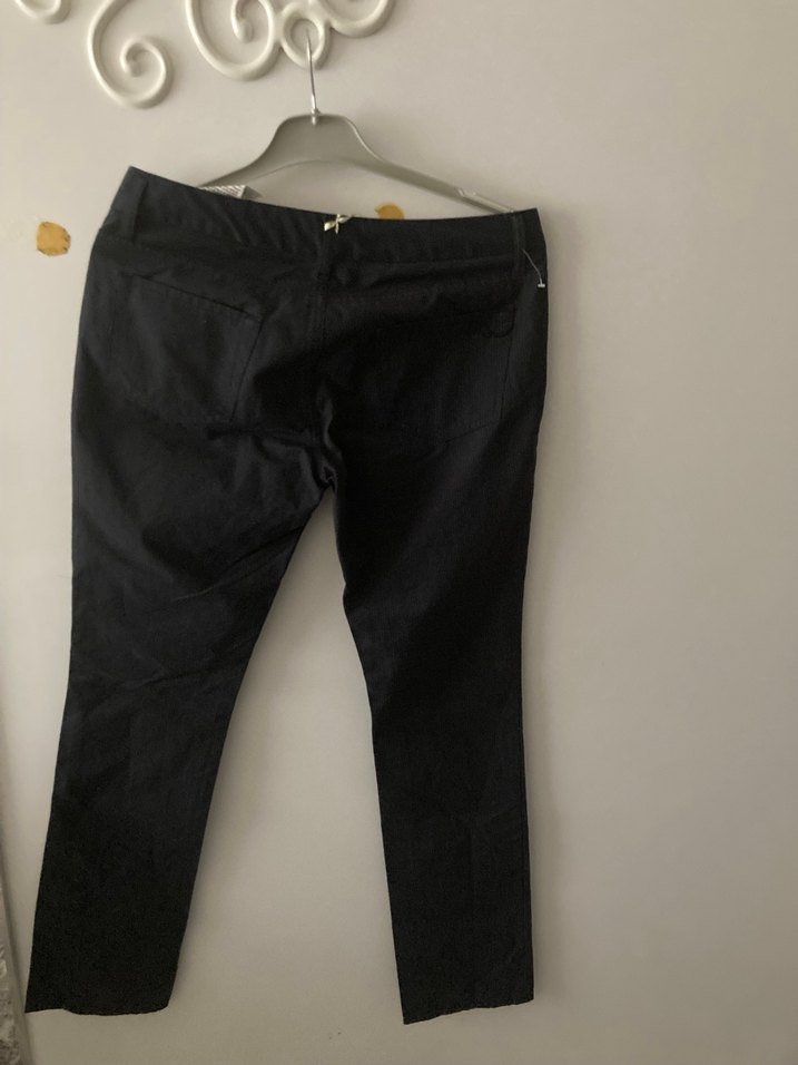 Erkek Siyah Baskılı Kemerli Denim Pantolon - Görsel 2