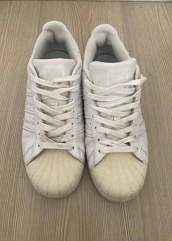 Adidas ürünü