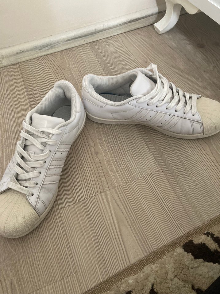 Adidas Beyaz Düşük Bilekli Sneaker — görsel 2/6