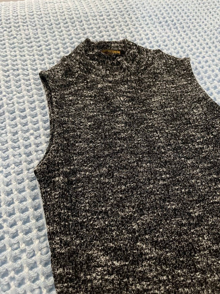 SIFIR KOL BLUZ - Görsel 4