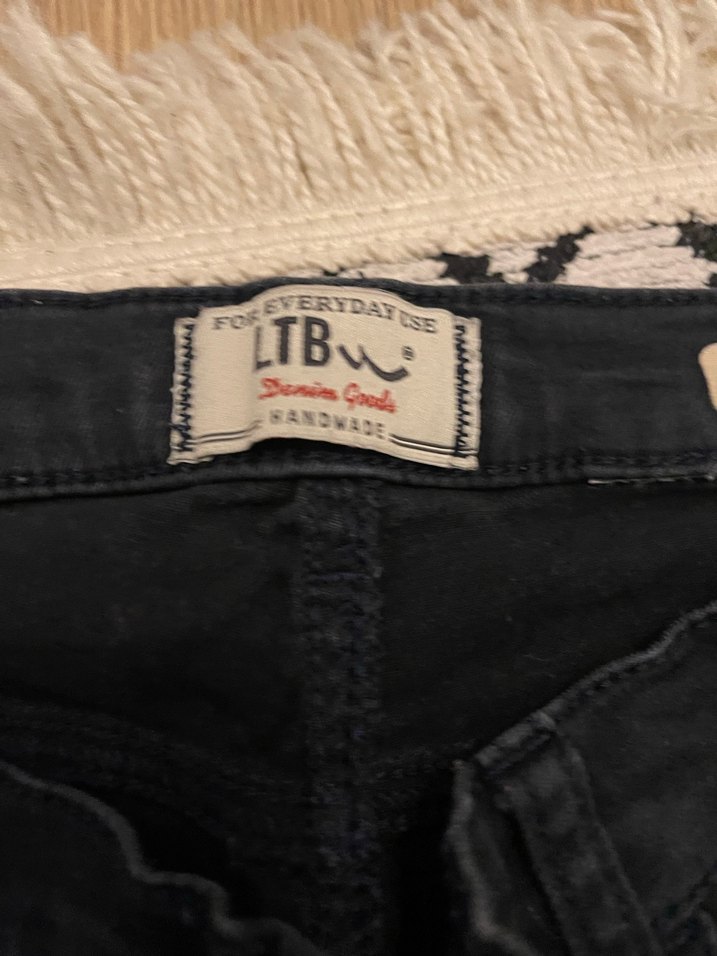 Kadın Siyah Batik Desen Denim Pantolon - Görsel 2