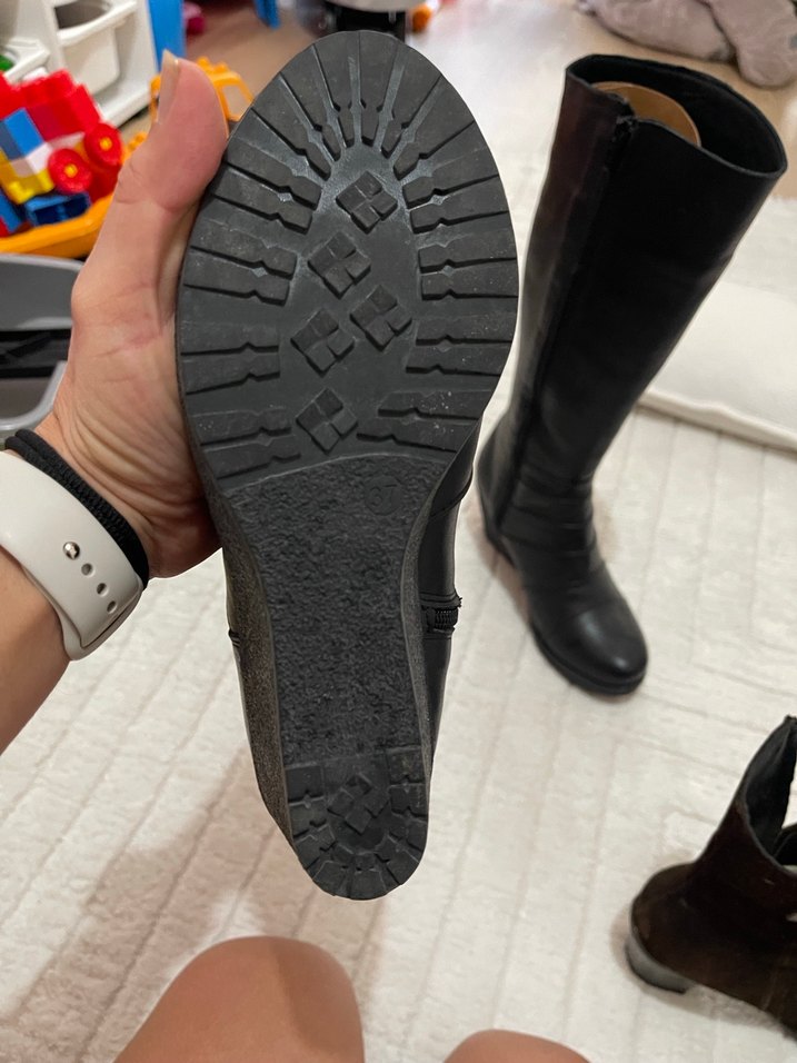 Siyah Topuklu Kadın Dizüstü Bot - Görsel 5